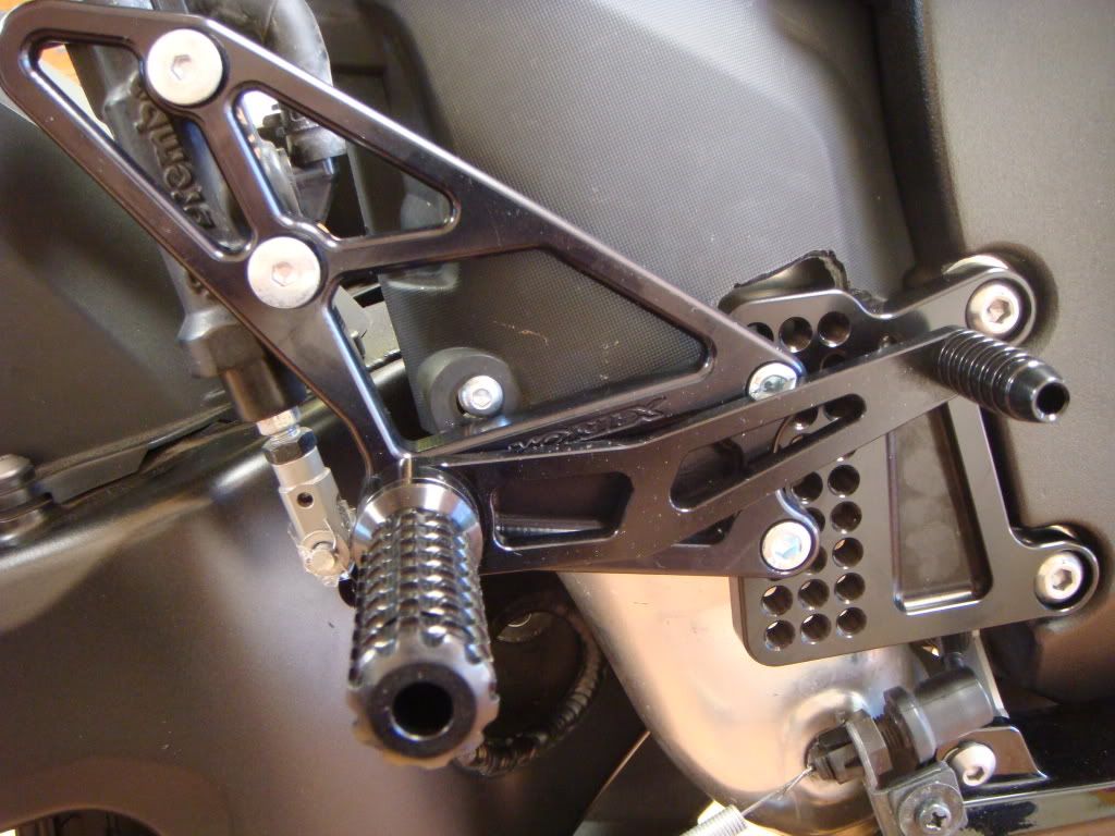 HOW TO 0708 R1 Vortex Rearsets Install Yamaha R1 Forum YZFR1 Forums